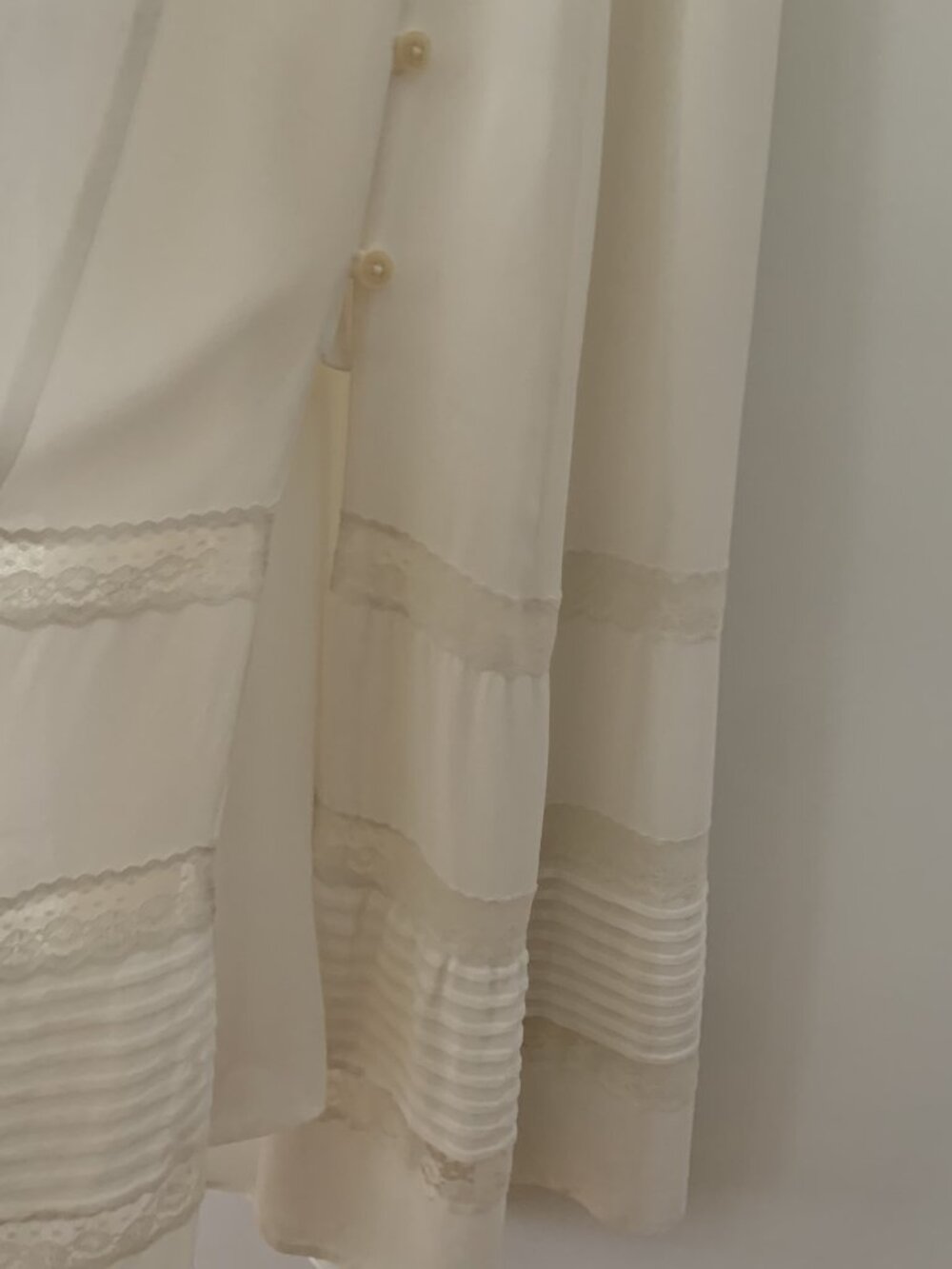 Reformation Off-white Lace Midi Dress - Picture 4 of 5